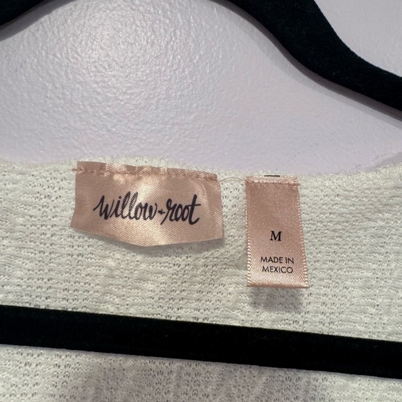 Willow and root white lace and knit short sleeve - Picture 3 of 4